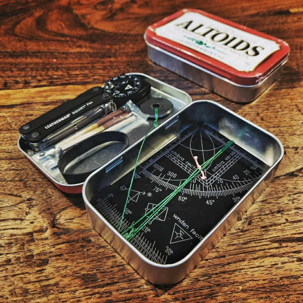 Altoids tin with Wndsn Telemeter fitted